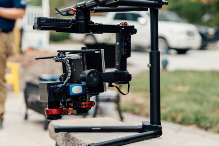 Figure 4: ADL Payload computer with SWIR camera and DJI Ron in MX Gimbal assembly. Drone model used is DJI Matrice 600.4,5